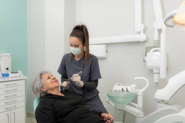 Best Urgent Care for Lost Fillings or Crowns in Holtville, CA
